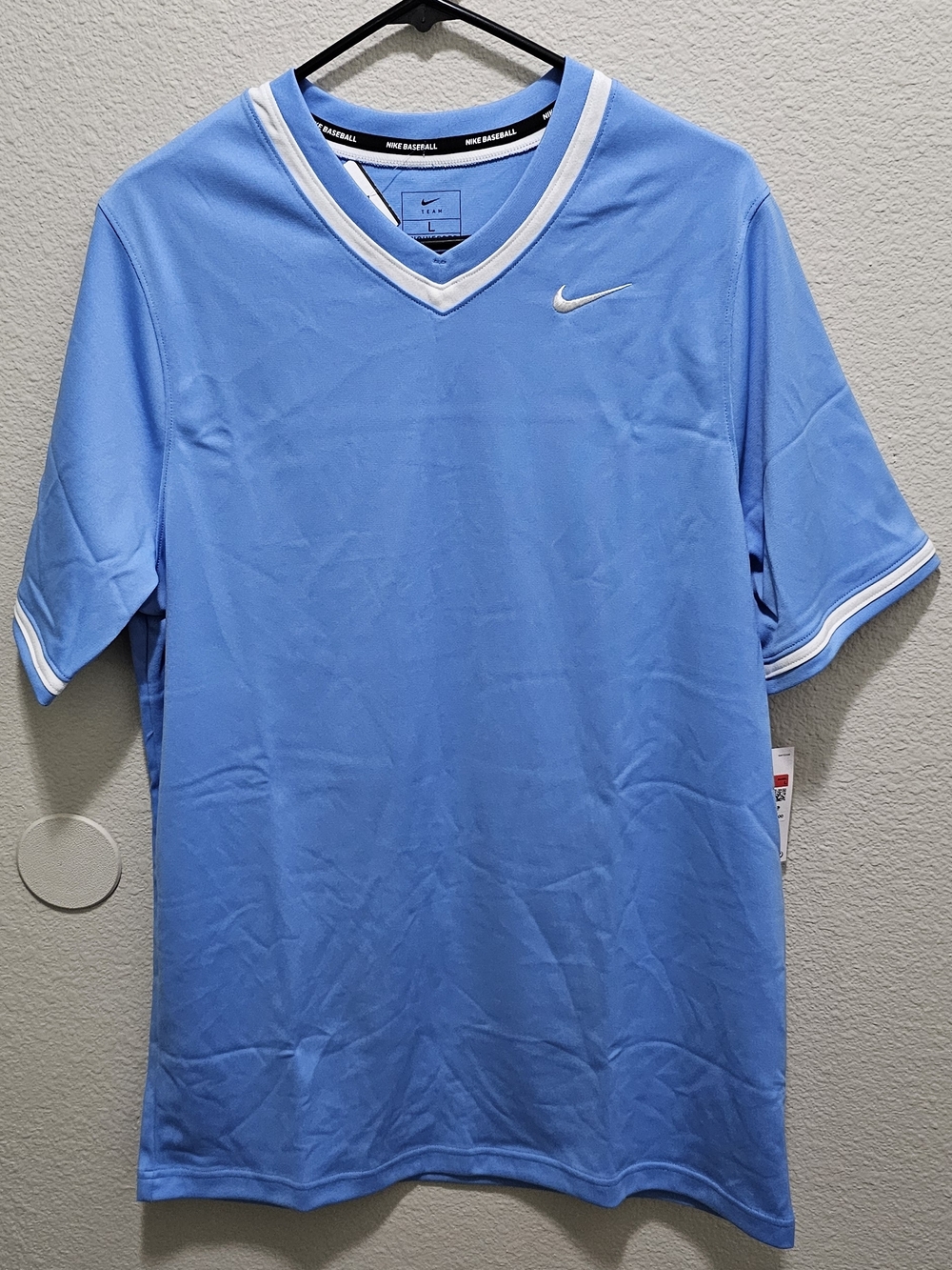 Nike Men’s Sky Blue V-Neck Athletic Shirt with White Trim